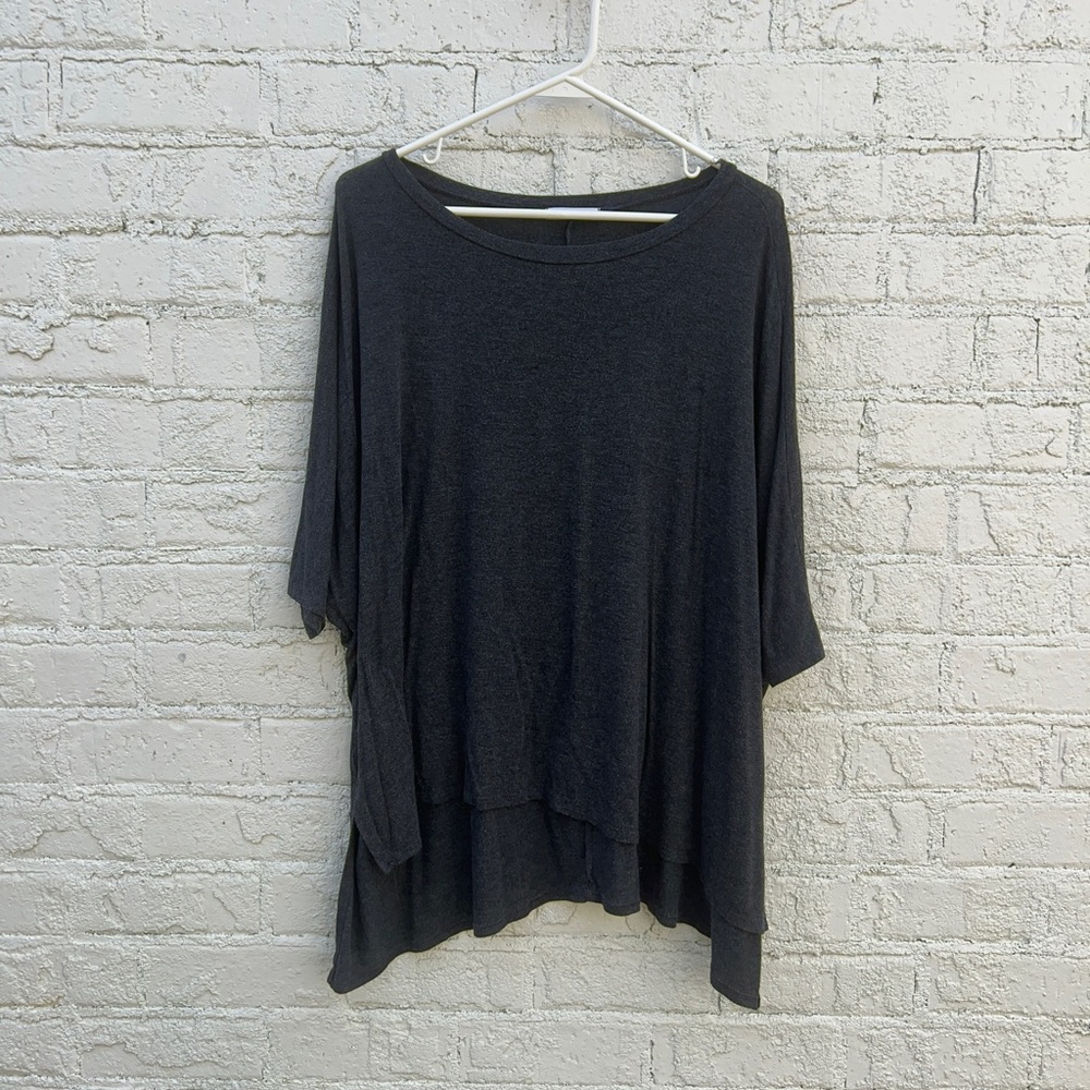 Reborn J loose fitting women’s gray tunic sz S